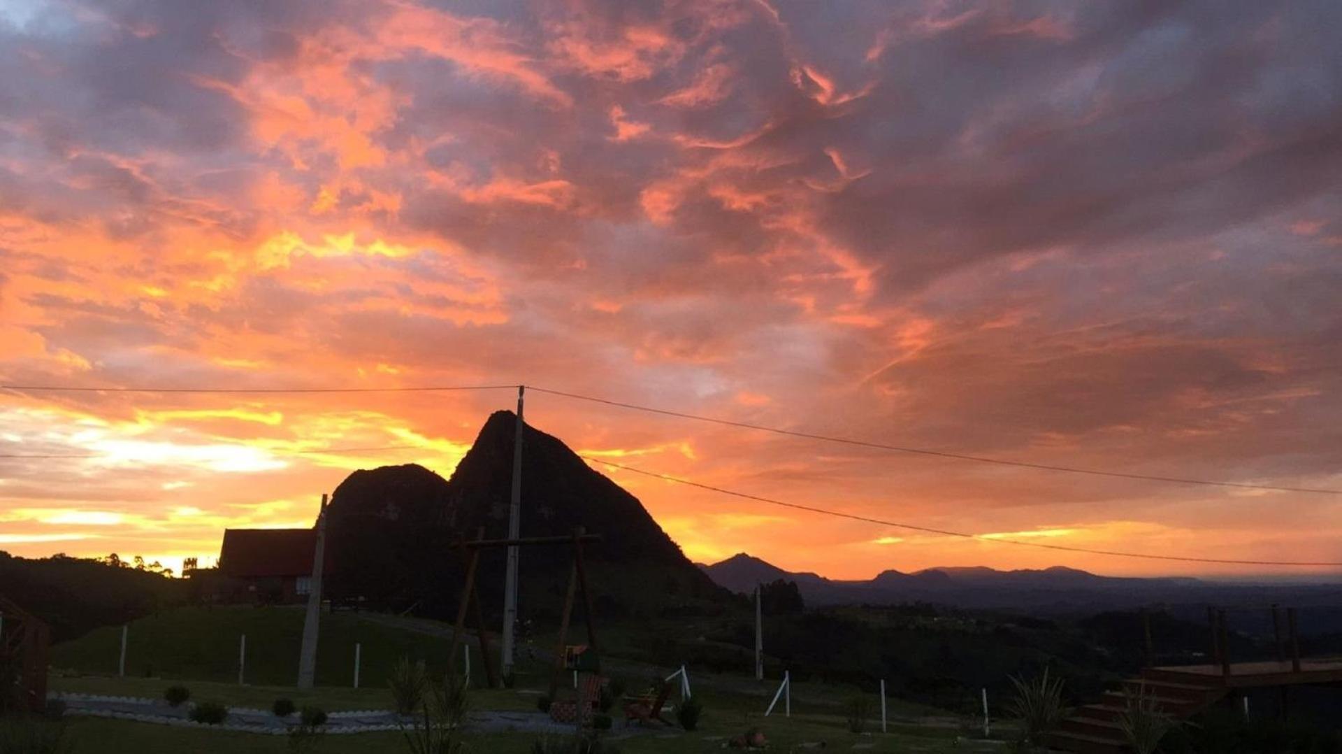 Refugio Serra Da Tartaruga - アウフレド・ヴァギネル エクステリア 写真